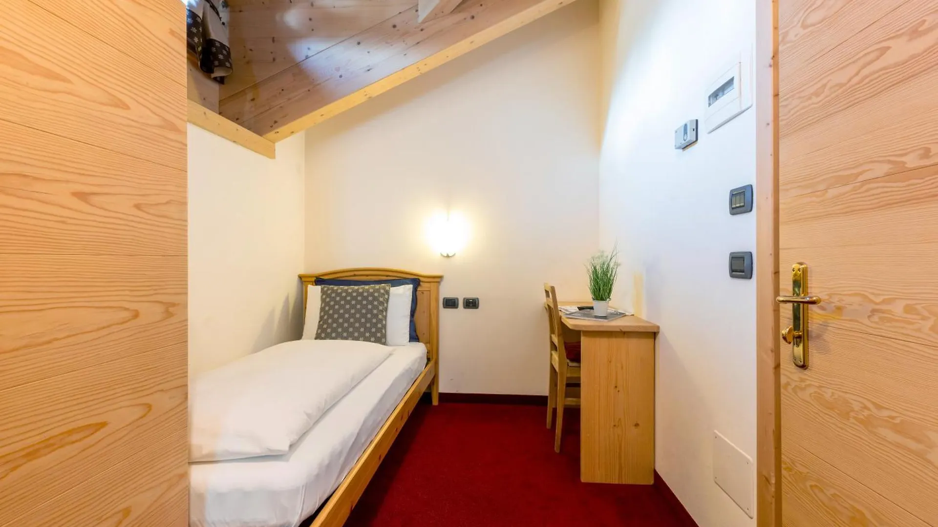 Hotel Cardo Isolaccia