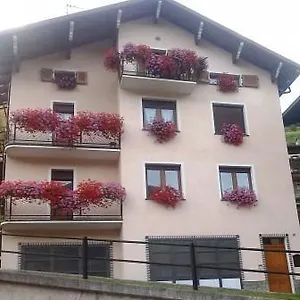 Casa Debora Isolaccia