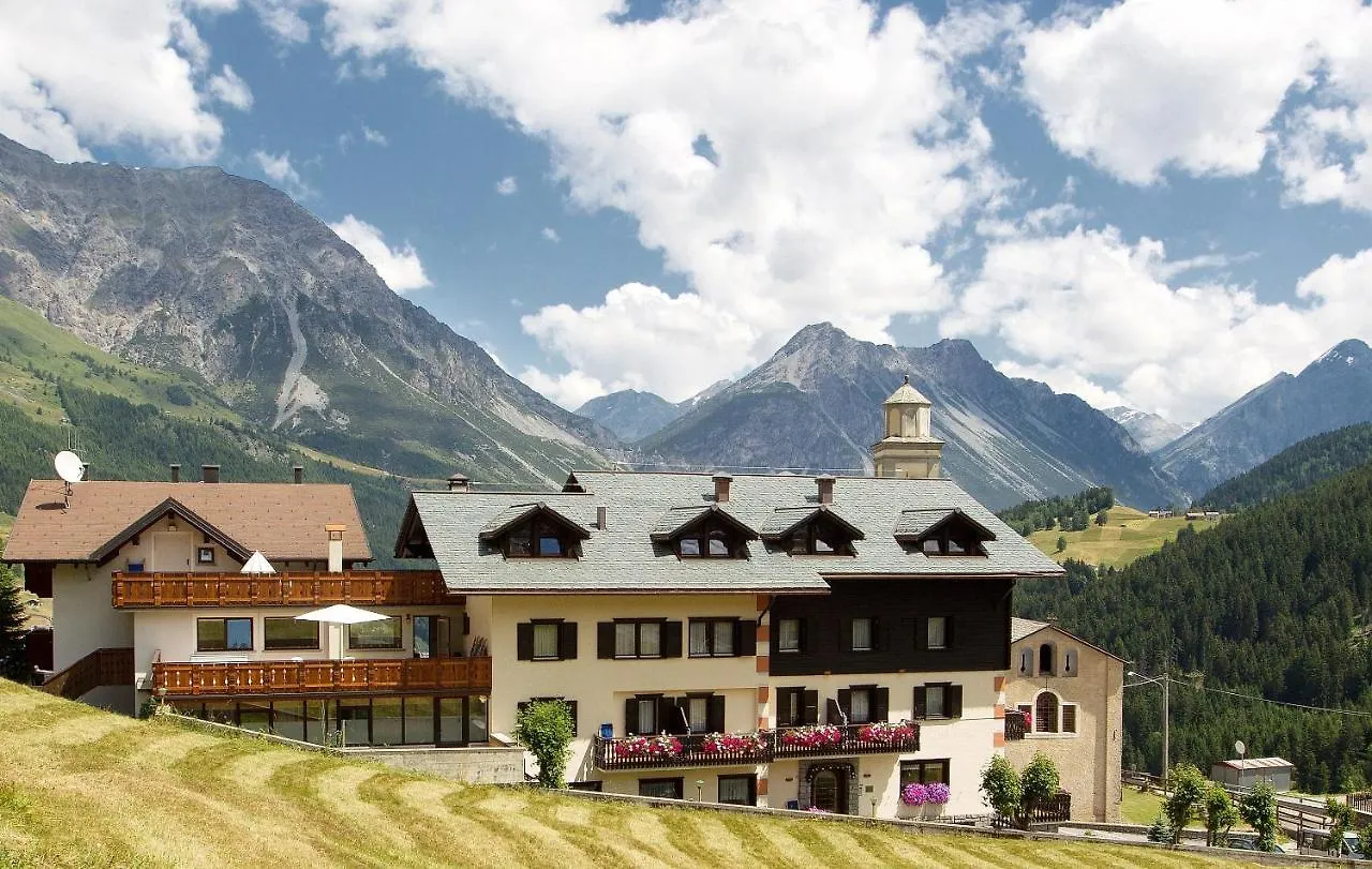 Hotel Cardo Isolaccia