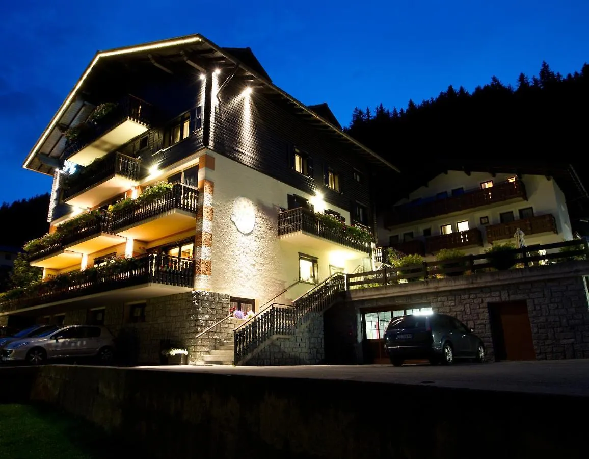 Hotel Cardo Isolaccia
