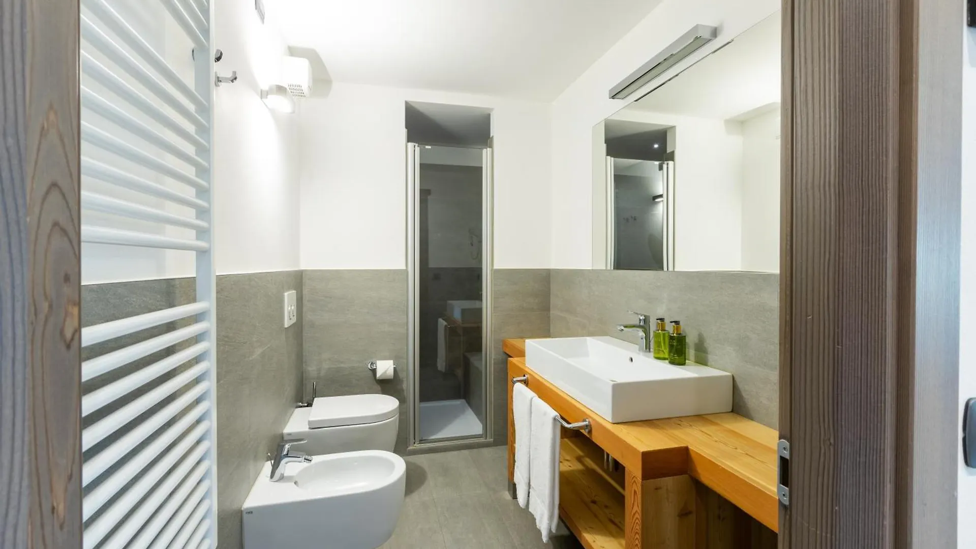 Hotel Cardo Isolaccia